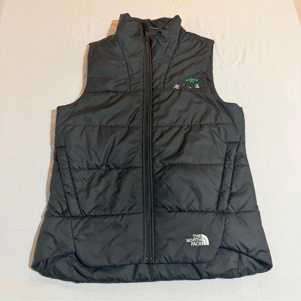 The North face Womens Puffer Vest Size Small‎